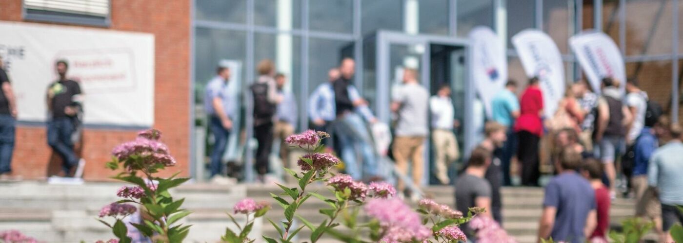 Eingangsbereich der Technischen Akademie Nord / Techniker Fachschule Kiel